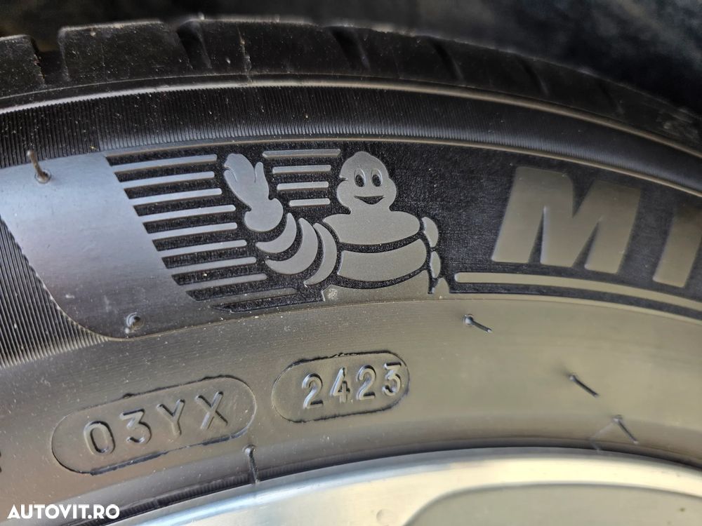 Hyundai Santa Fe 2.2 CRDi 4WD Premium - 28