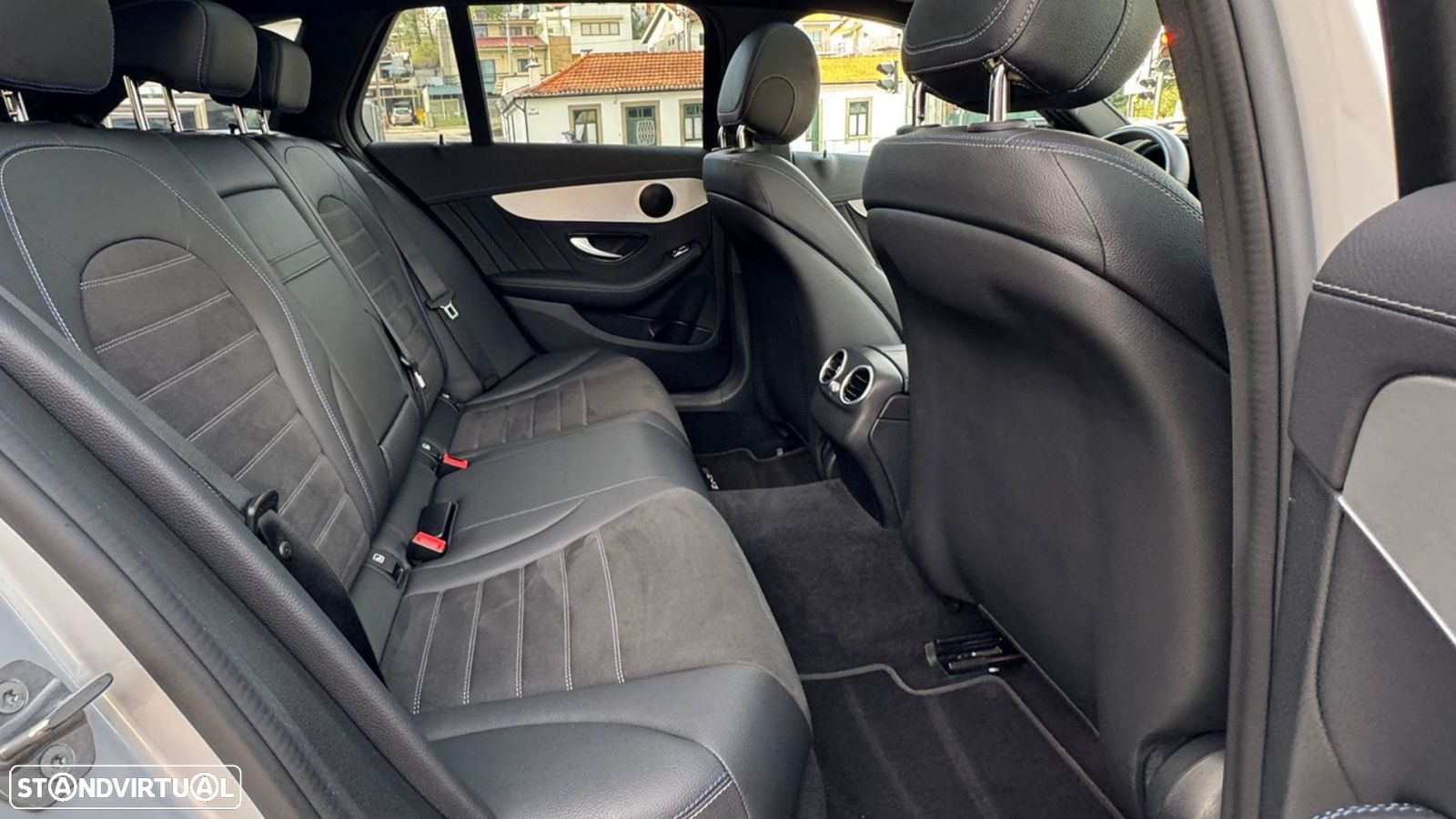 Mercedes-Benz C 300 de AMG Line - 14