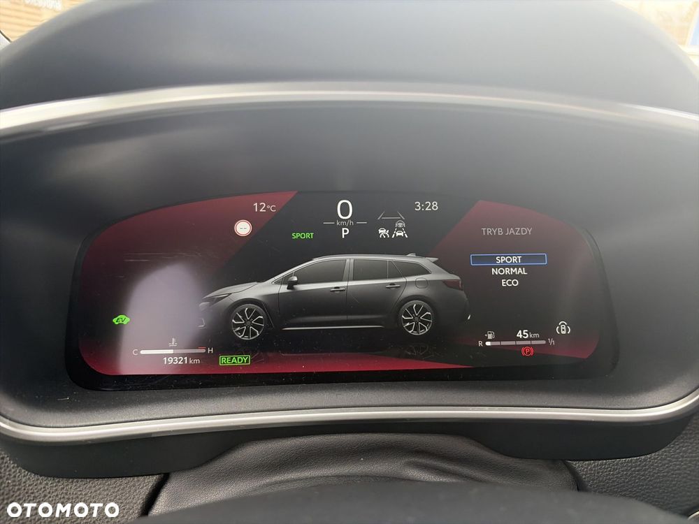 Toyota Corolla 1.8 Hybrid Comfort - 12