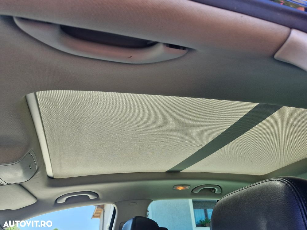 Volkswagen Tiguan 2.0 TDI 4Mot Comfortline - 9