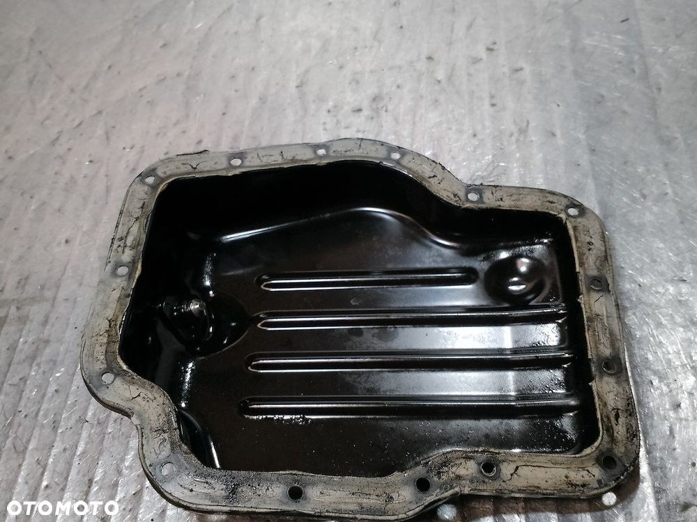 MISKA OLEJOWA OPEL ASTRA H 1.7 CDTI - 10