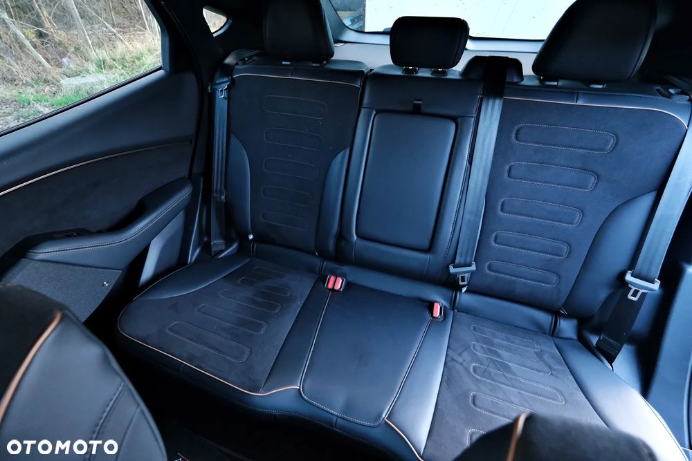 Ford Mustang Mach-E 98kWh AWD GT - 19