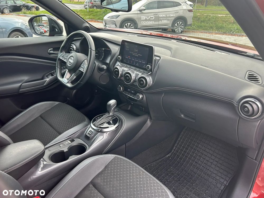 Nissan Juke 1.0 DIG-T N-Connecta DCT - 19