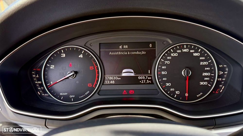 Audi A4 Avant 2.0 TDI Advance - 8