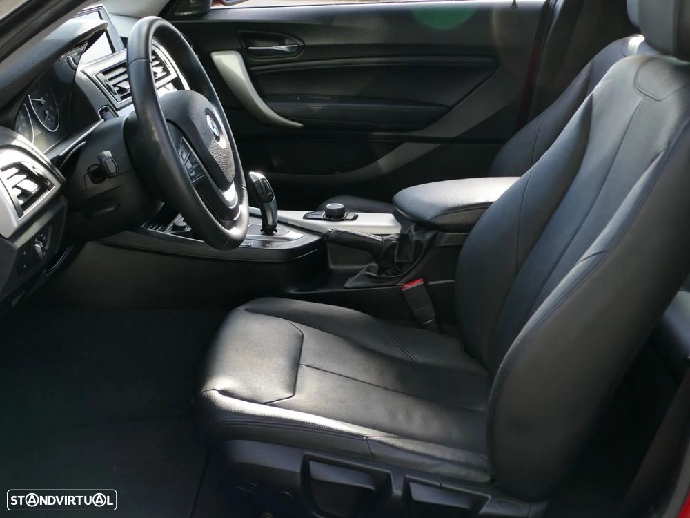 BMW 220 d Coupe Advantage Auto - 28