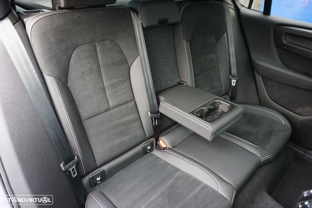 Volvo C40 Recharge Twin Motor Ultimate - 23