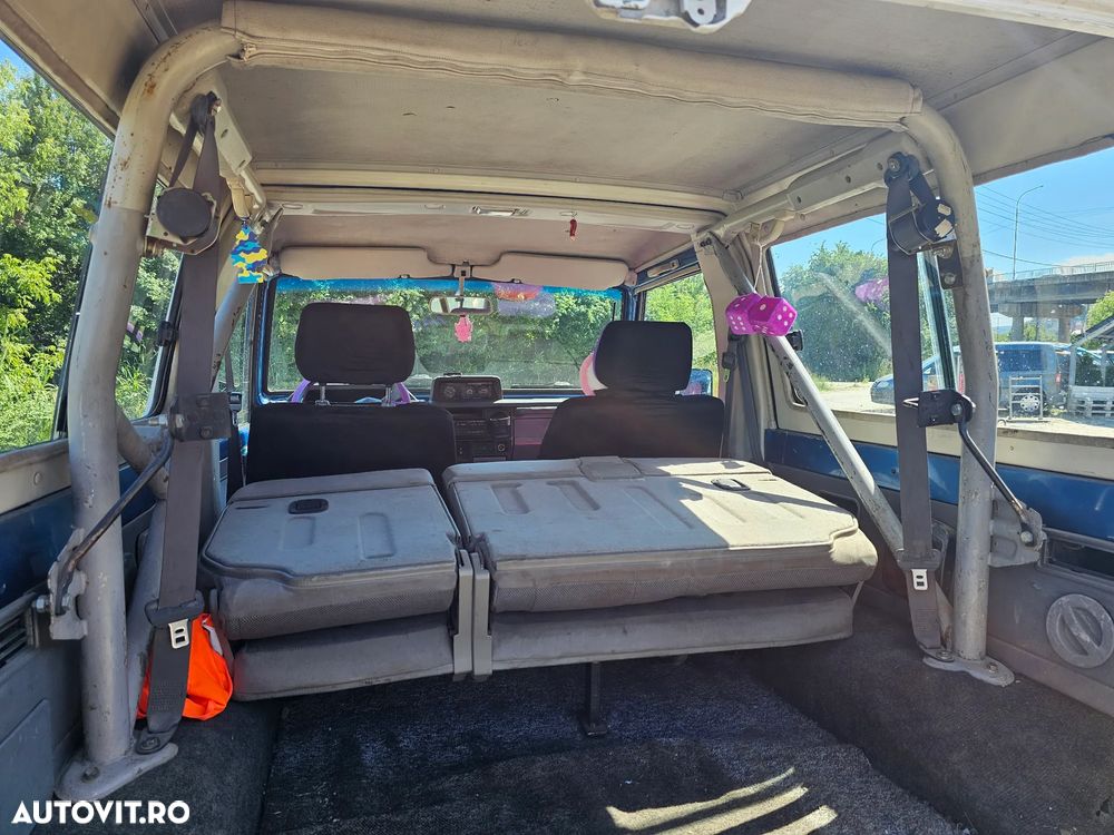 Toyota Land Cruiser - 10
