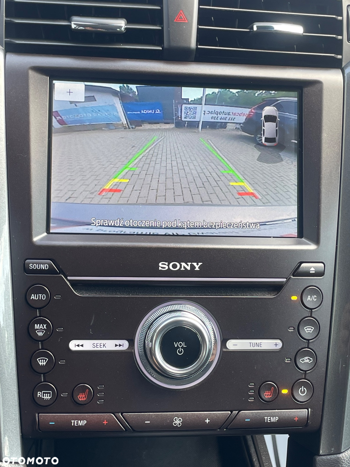 Ford Mondeo 2.0 Hybrid Titanium - 34