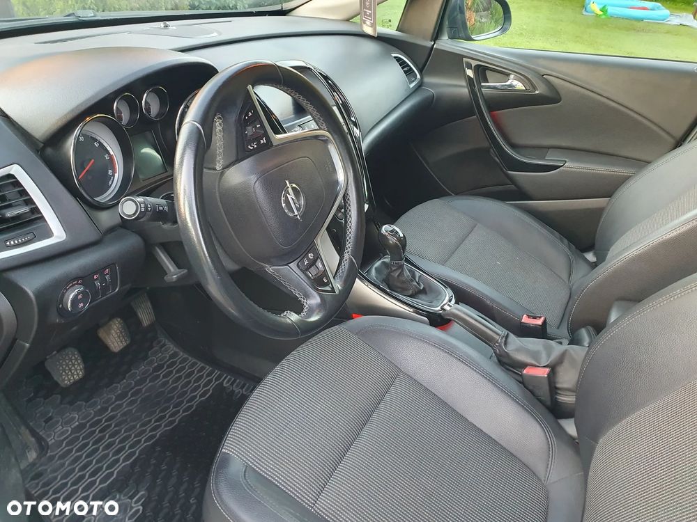 Opel Astra 1.6 CDTI Cosmo - 21