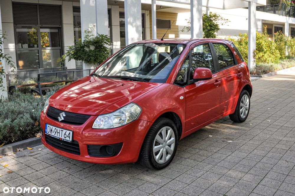Suzuki SX4 1.5 Streetline 4x2 Classic - 1