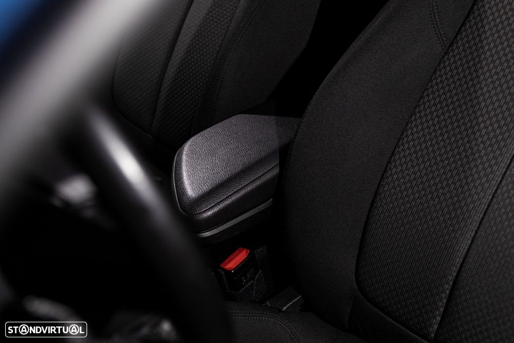 BMW X1 16 d sDrive Auto - 28