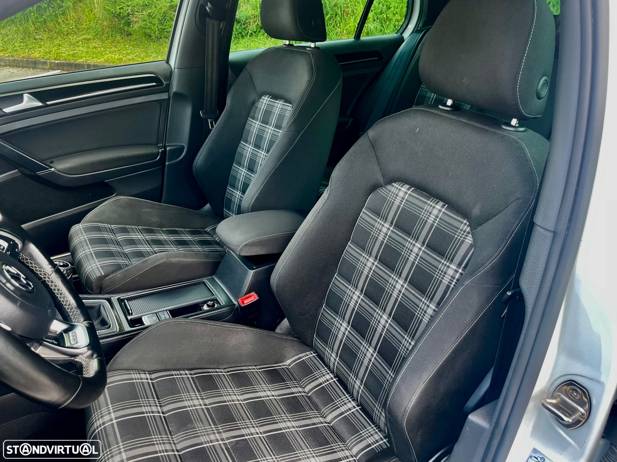 VW Golf 2.0 TDI GTD - 14