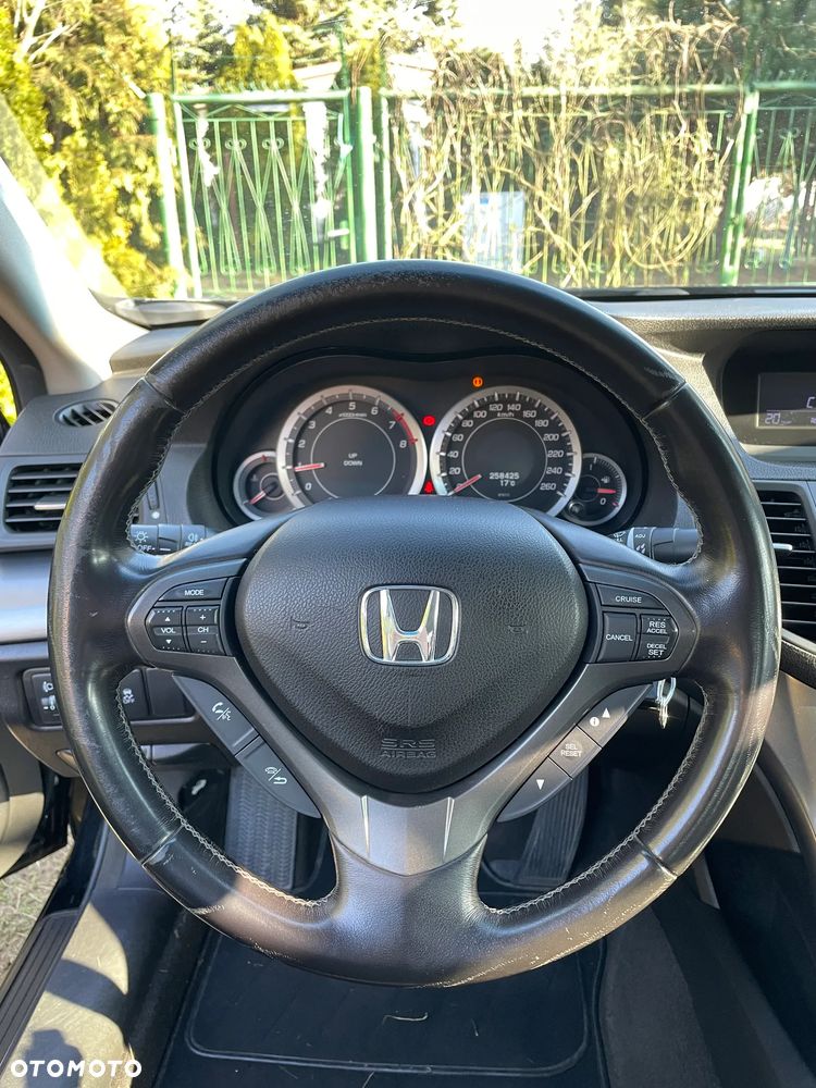 Honda Accord 2.0 Elegance - 14