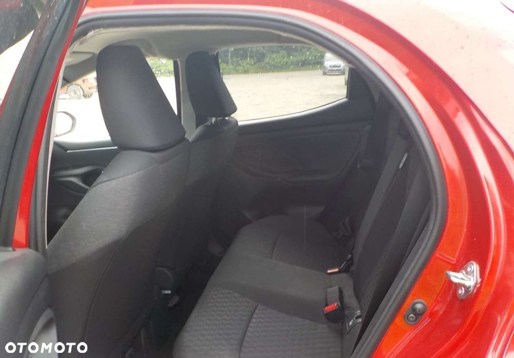 Toyota Yaris - 28