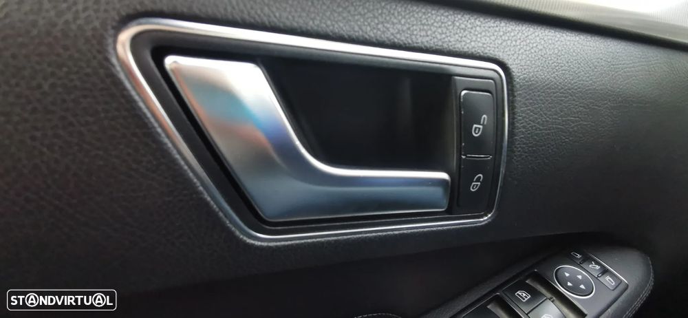 Mercedes-Benz E 250 BlueTEC 4Matic 7G-TRONIC Edition - 22