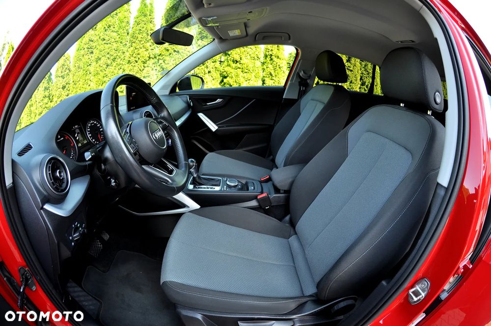 Audi Q2 35 TDI S tronic sport - 26