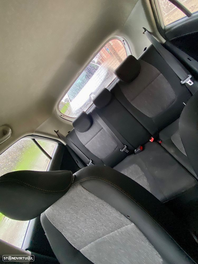 Kia Picanto 1.0 CVVT More - 19