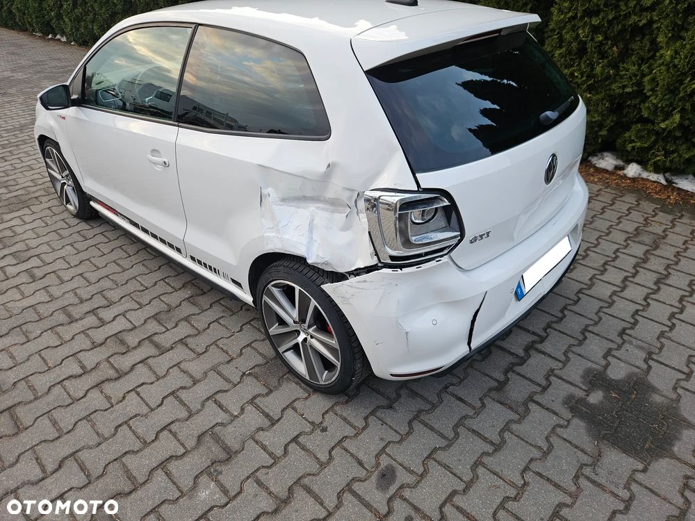 Volkswagen Polo 1.4 DSG GTI - 13