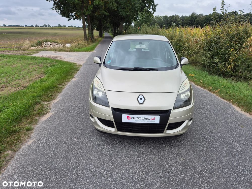 Renault Scenic - 21