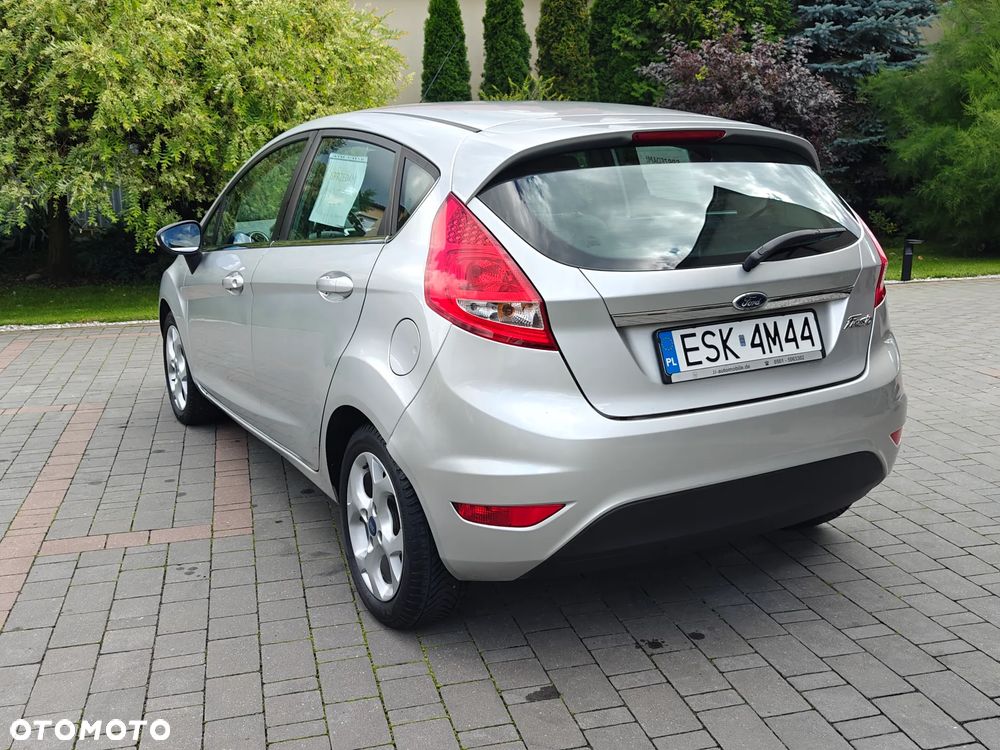 Ford Fiesta - 6