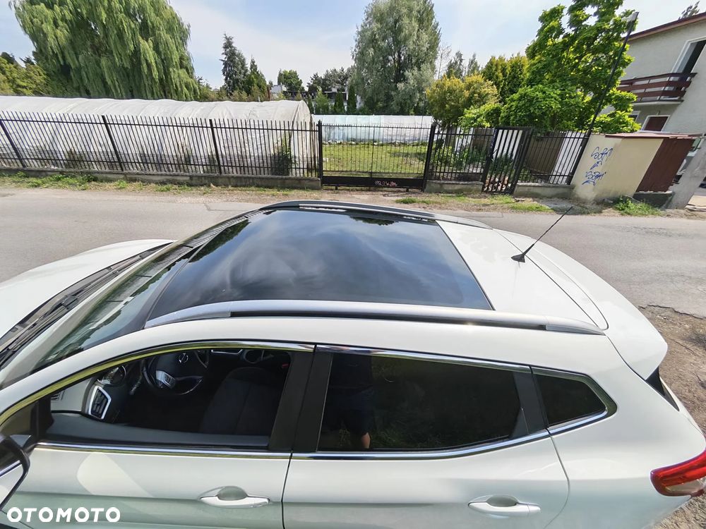 Nissan Qashqai 1.2 DIG-T Tekna - 12