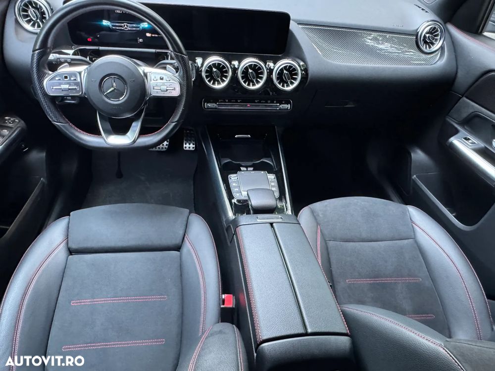 Mercedes-Benz GLA - 30