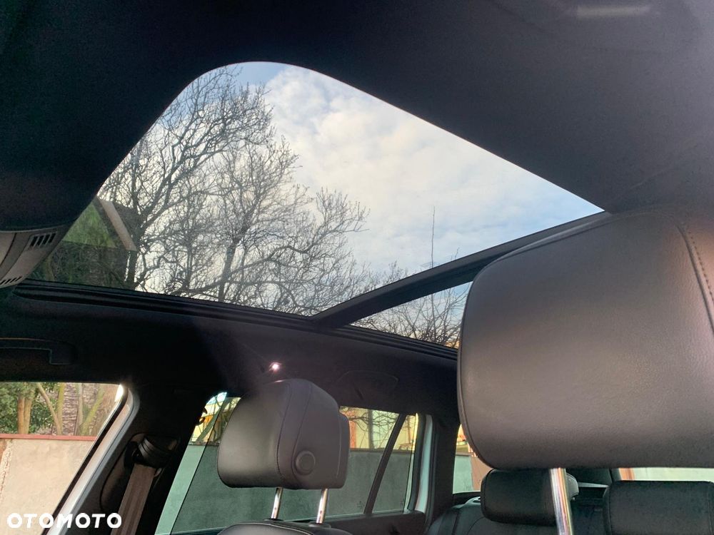 Volkswagen Passat - 34