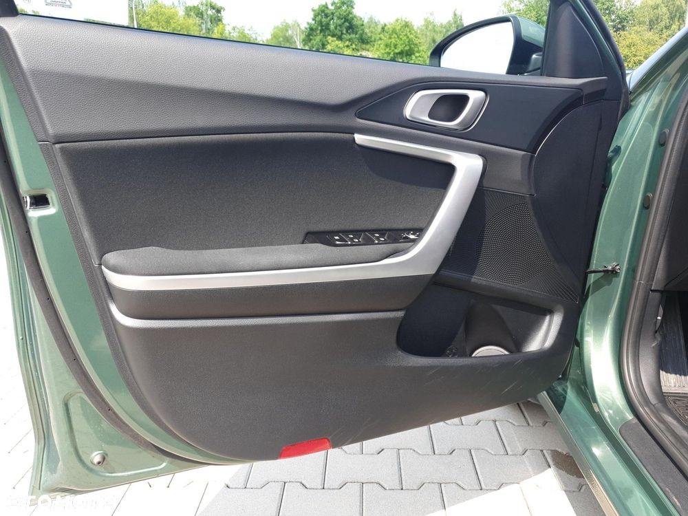 Kia Ceed 1.5 T-GDI M DCT - 10