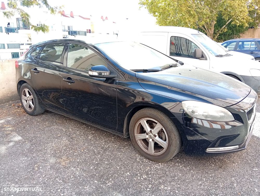 Volvo V40 2017 photo 2