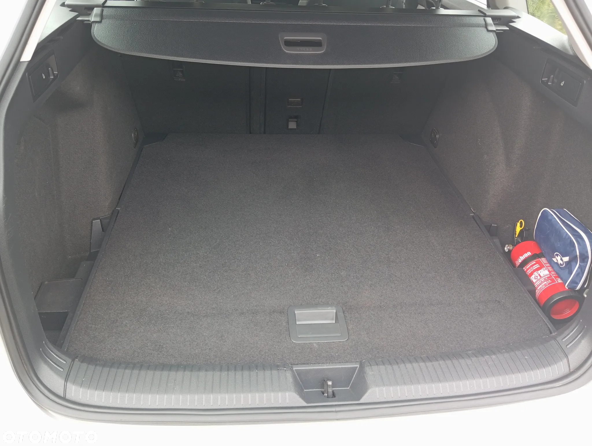 Volkswagen Golf VIII 1.5 TSI EVO Life - 12