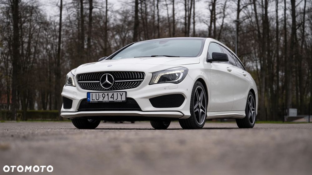 Mercedes-Benz CLA 200 7G-DCT AMG Line - 1