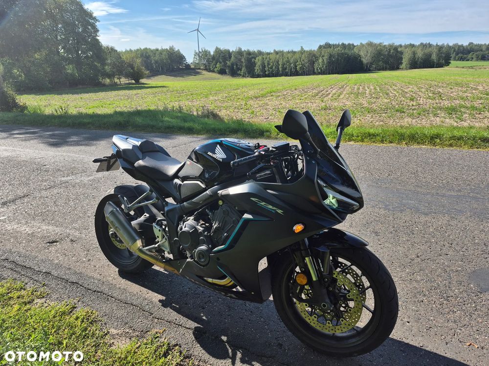 Honda CBR - 3