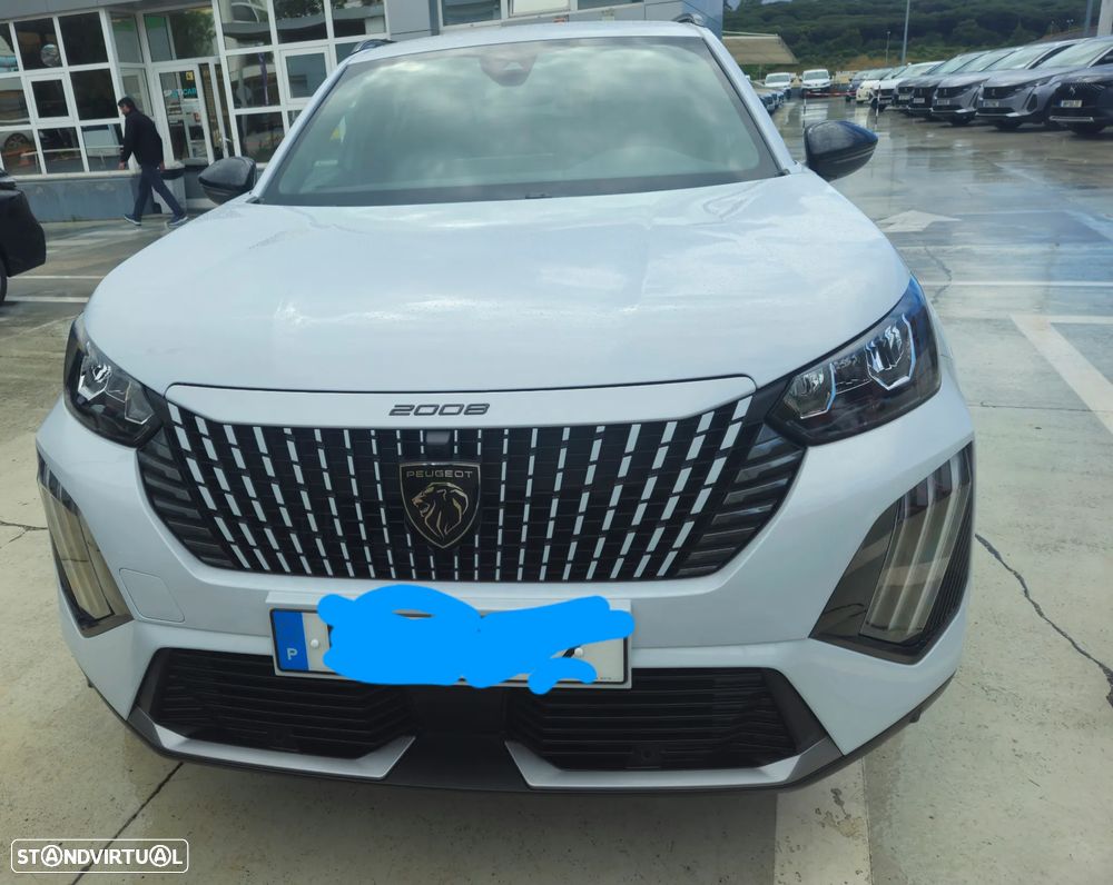 Peugeot 2008 1.2 PureTech Allure Pack EAT8 - 6