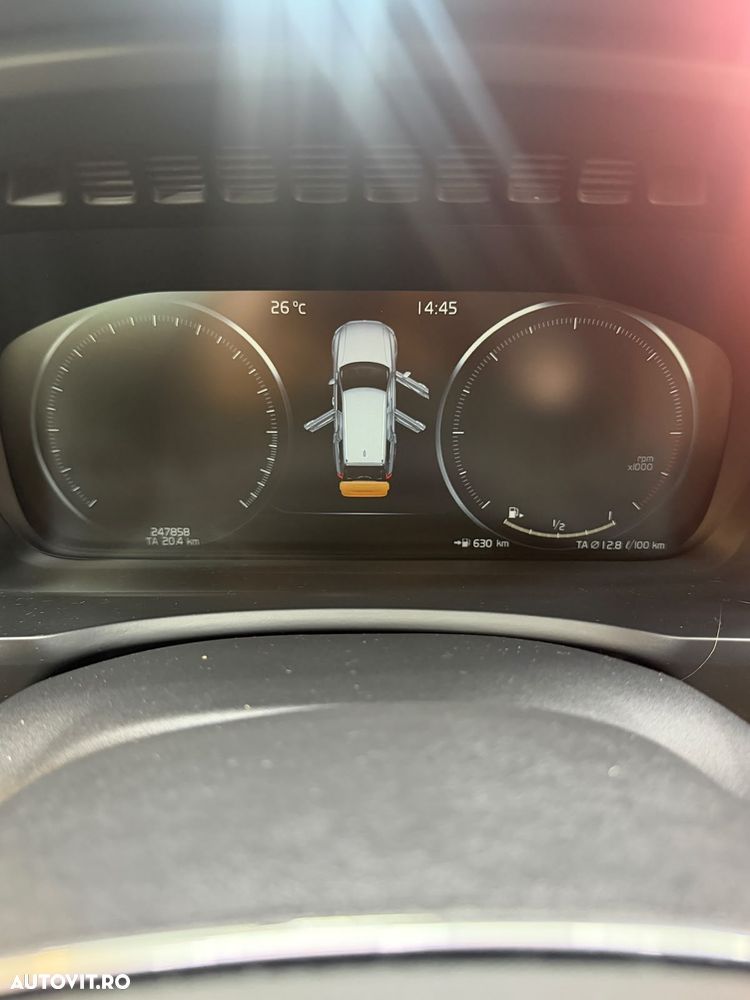 Volvo XC 90 D5 AWD Inscription - 19
