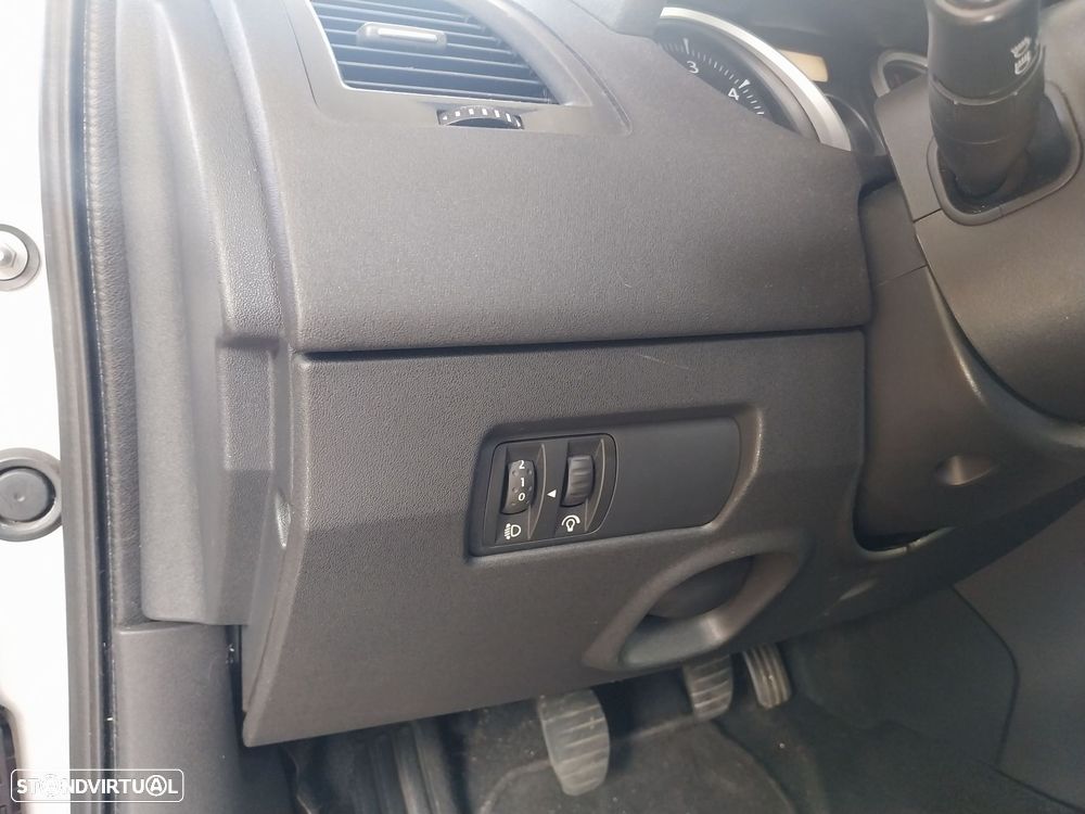 Renault Mégane 1.5 dCi Pack Clim - 5