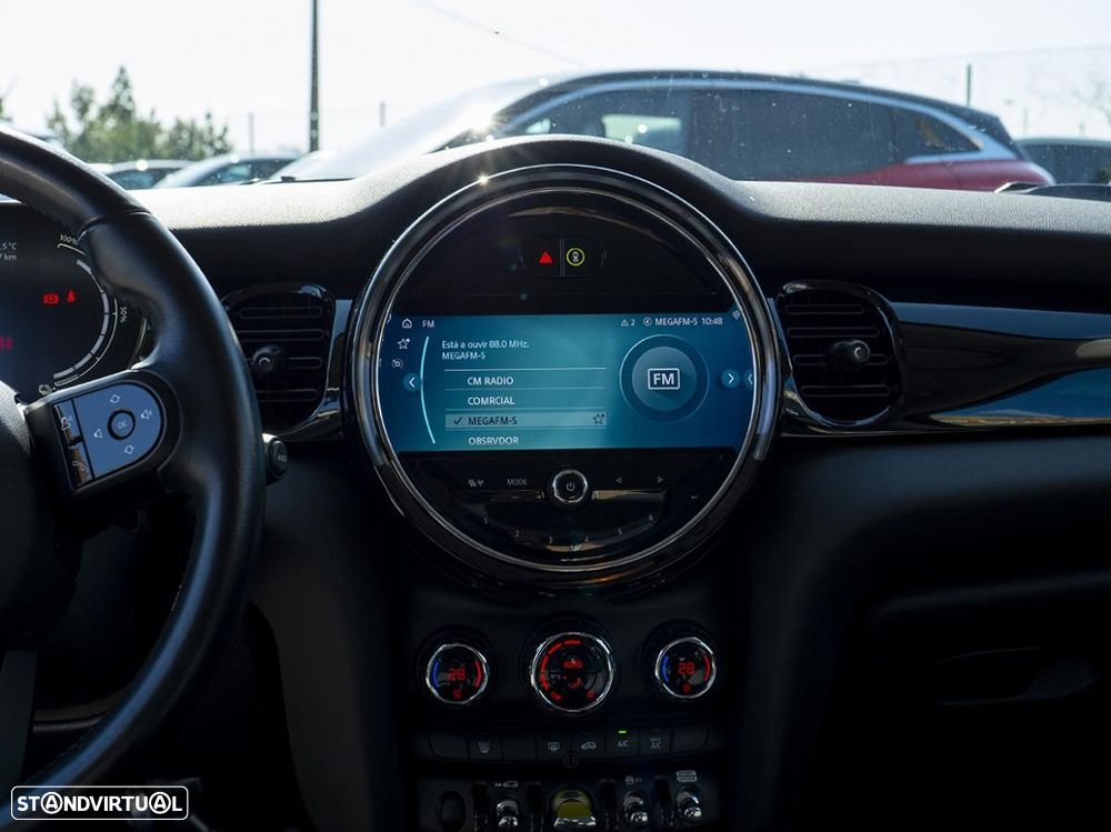 MINI 3 Portas Cooper SE Essential - 27