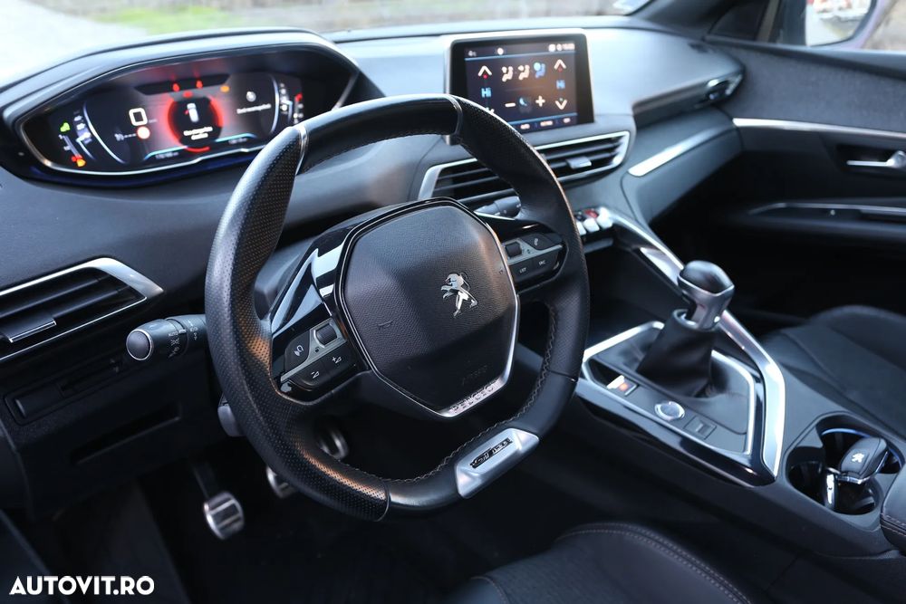 Peugeot 3008 1.2 PureTech Turbo S&S GT-Line - 12