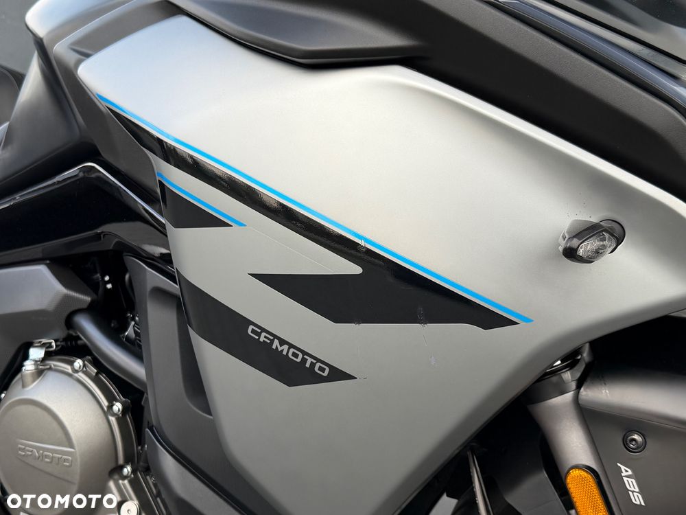 CFMoto 650 MT - 20