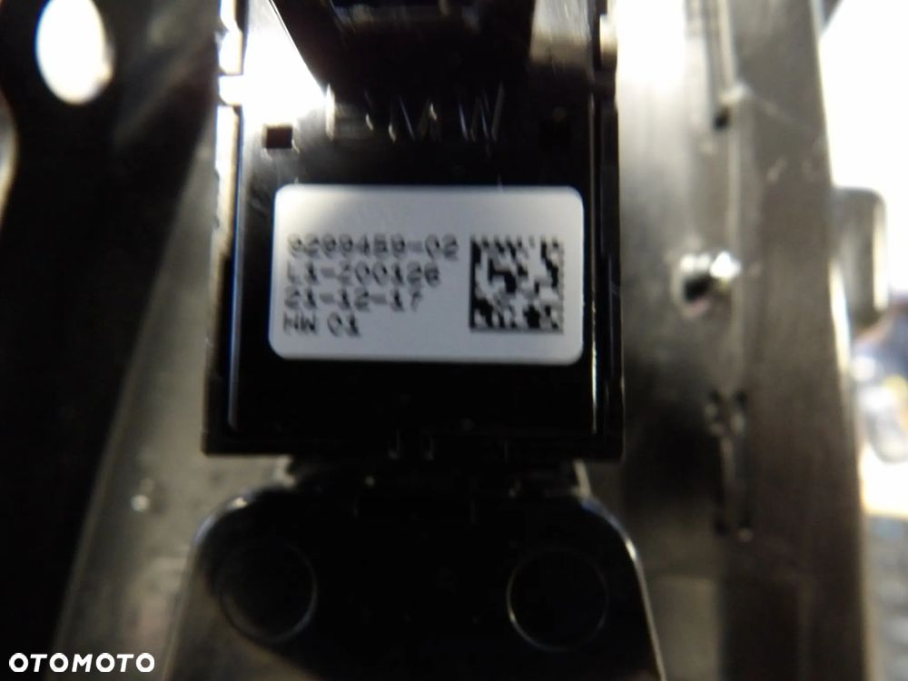 BMW - G01,X3 - PANEL OTWIERANIA SZYB - LEWY PRZÓD - EUROPA - 6847099  9299459 - 5