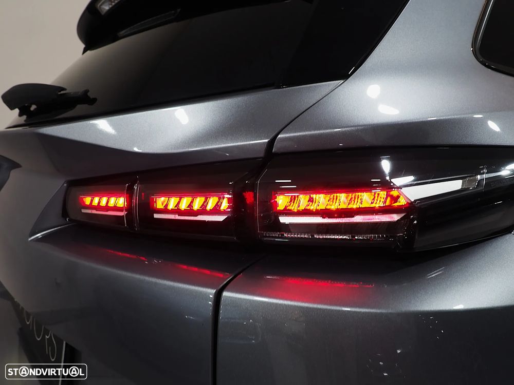 Peugeot 308 SW BlueHDi 130 EAT8 Allure Pack - 11