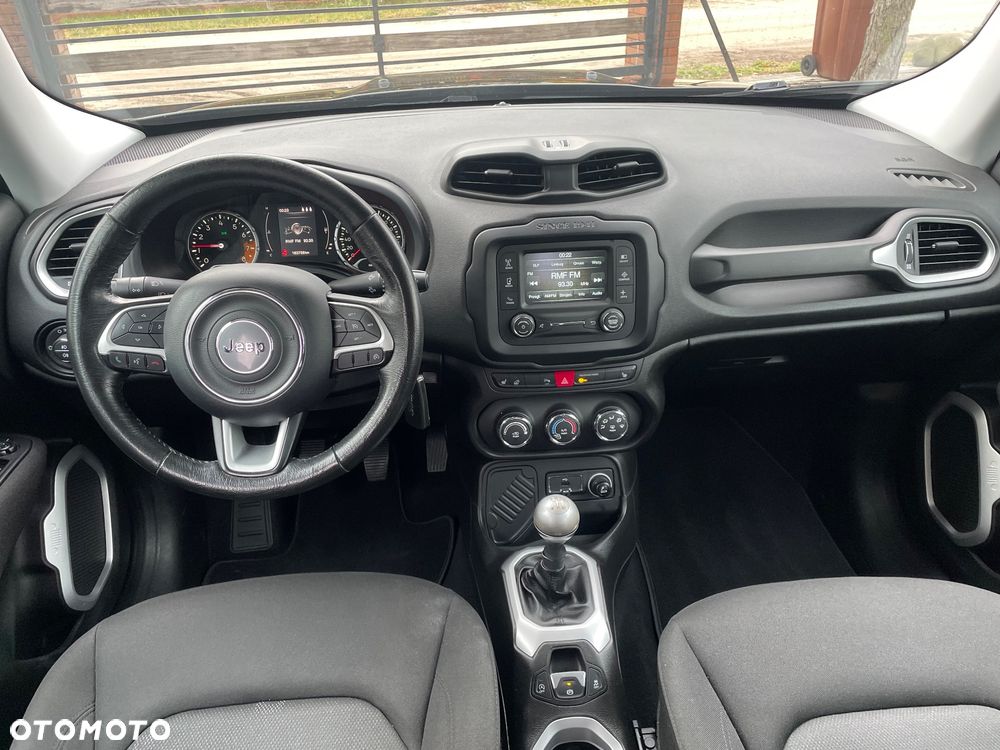 Jeep Renegade 1.6 E-TorQ Longitude - 11