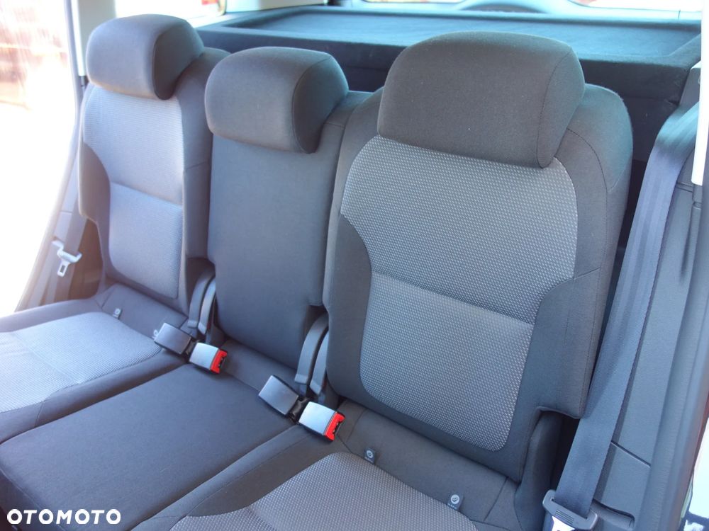 Skoda Yeti 1.2 TSI Elegance PLUS EDITION - 24