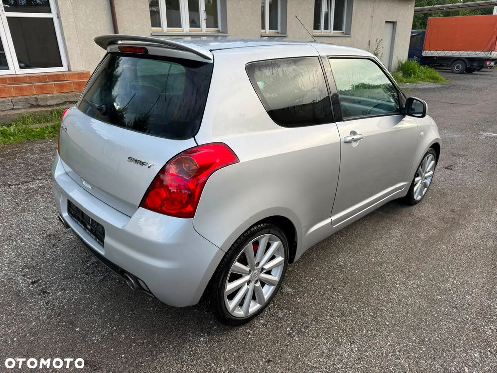Suzuki Swift 1.6 Sport Rallye N' Style - 5
