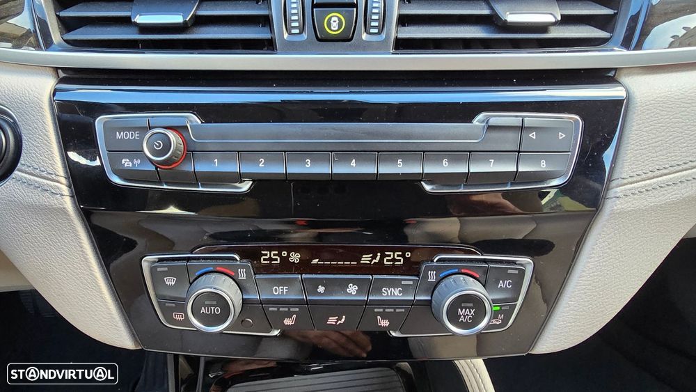 BMW X1 25 e xDrive - 36