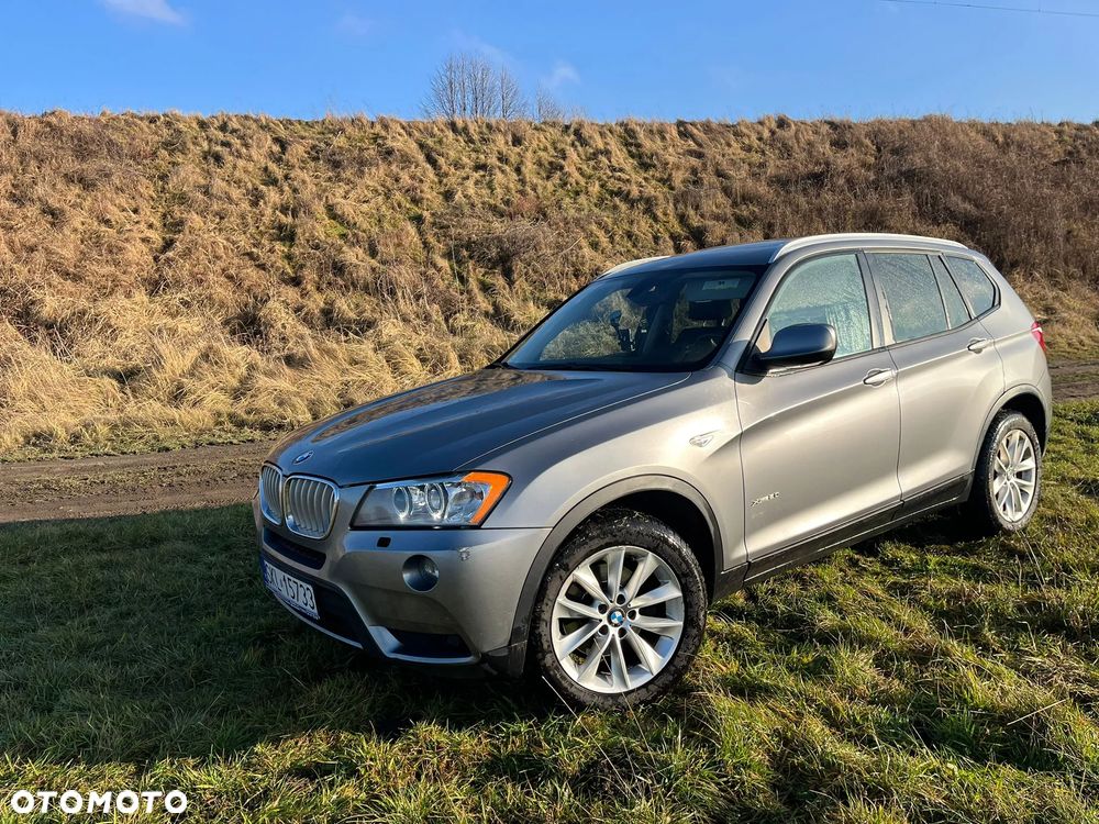 BMW X3 xDrive28i Sport-Aut - 4