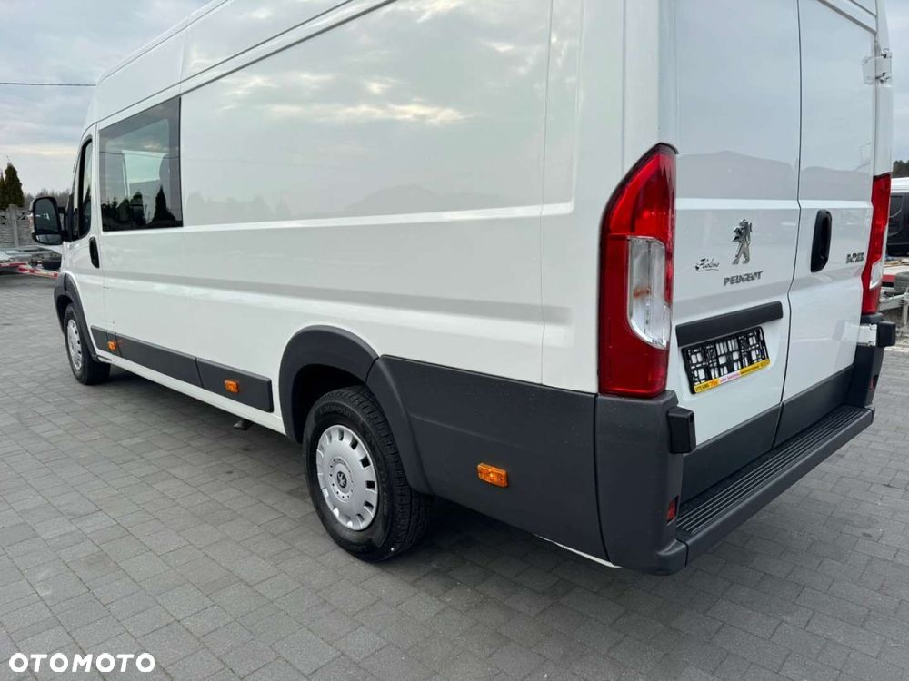 Peugeot Boxer  Maxi  7-osobowy - 14