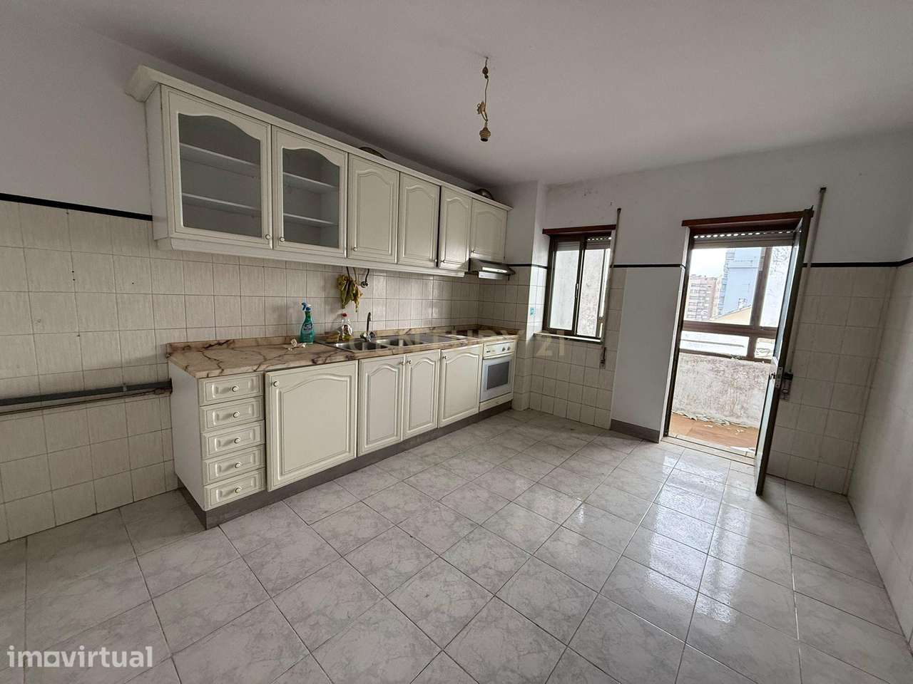 Apartamento T2 em Bragança com Vista Panorâmica - Grande imagem: 3/9