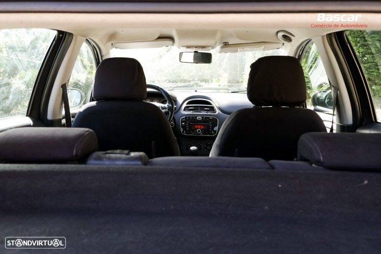 Fiat Punto 1.3 M-Jet Lounge S&S - 26