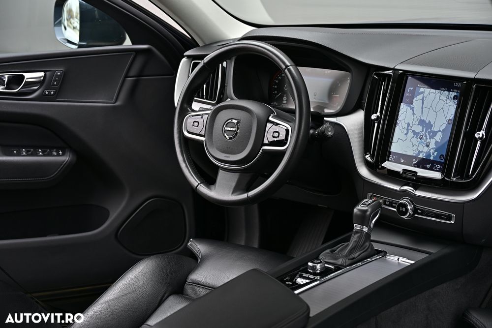 Volvo XC 60 D5 AWD Geartronic Inscription - 29