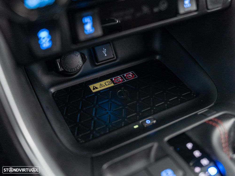 Toyota RAV4 2.5 HDF Plug-in Square Co.AWD-i - 27